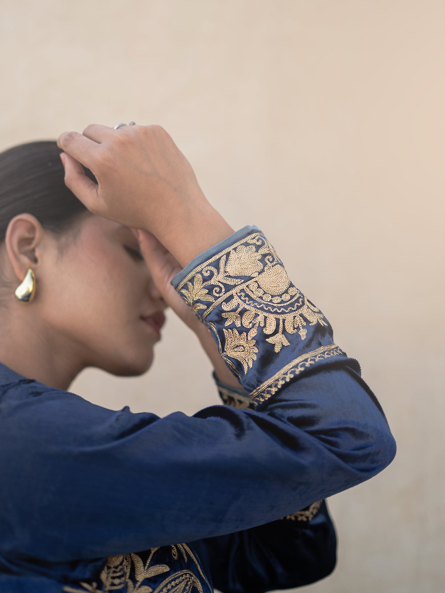 Zoon Blue Long Cape Set