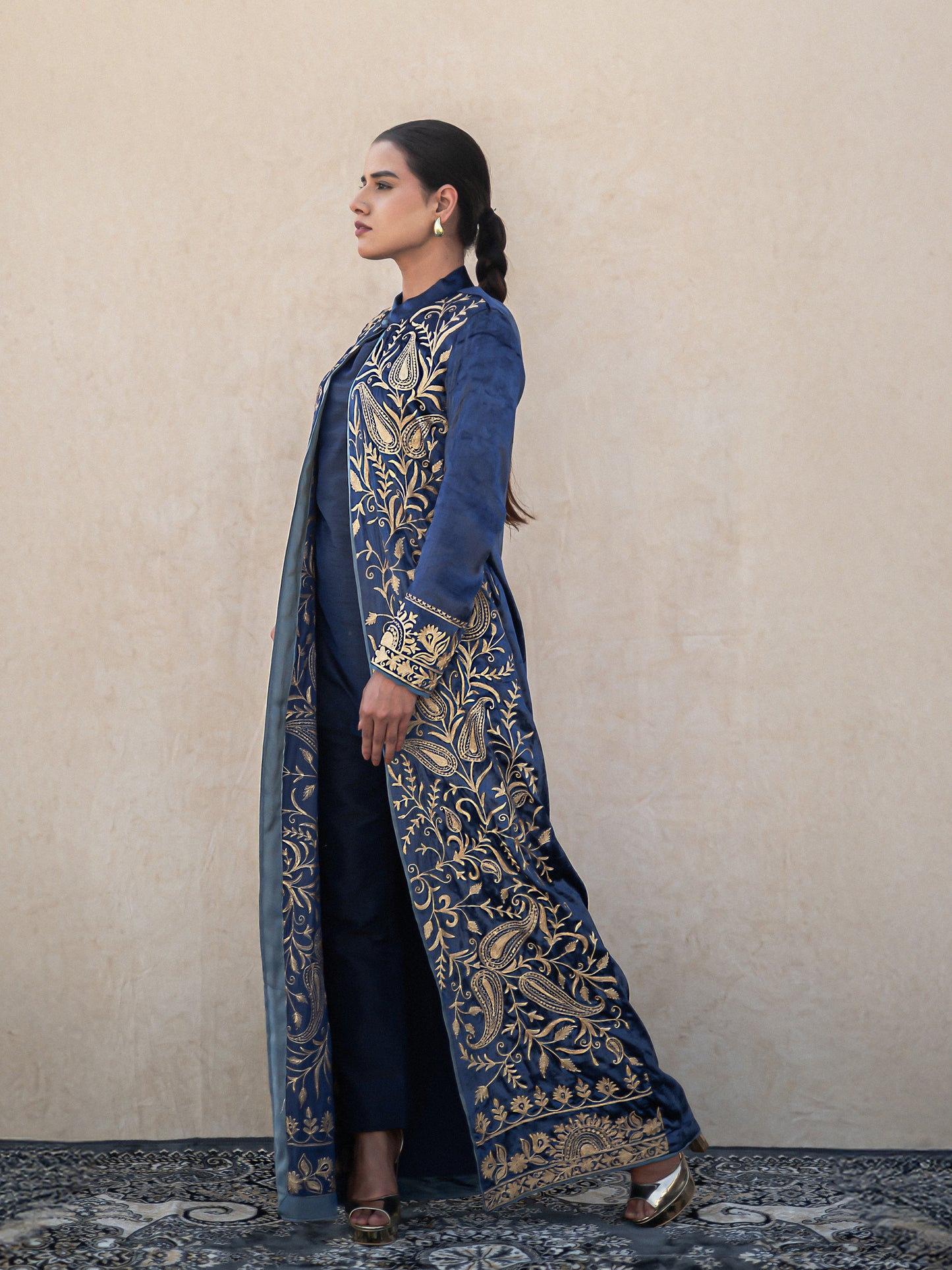 Zoon Blue Long Cape Set