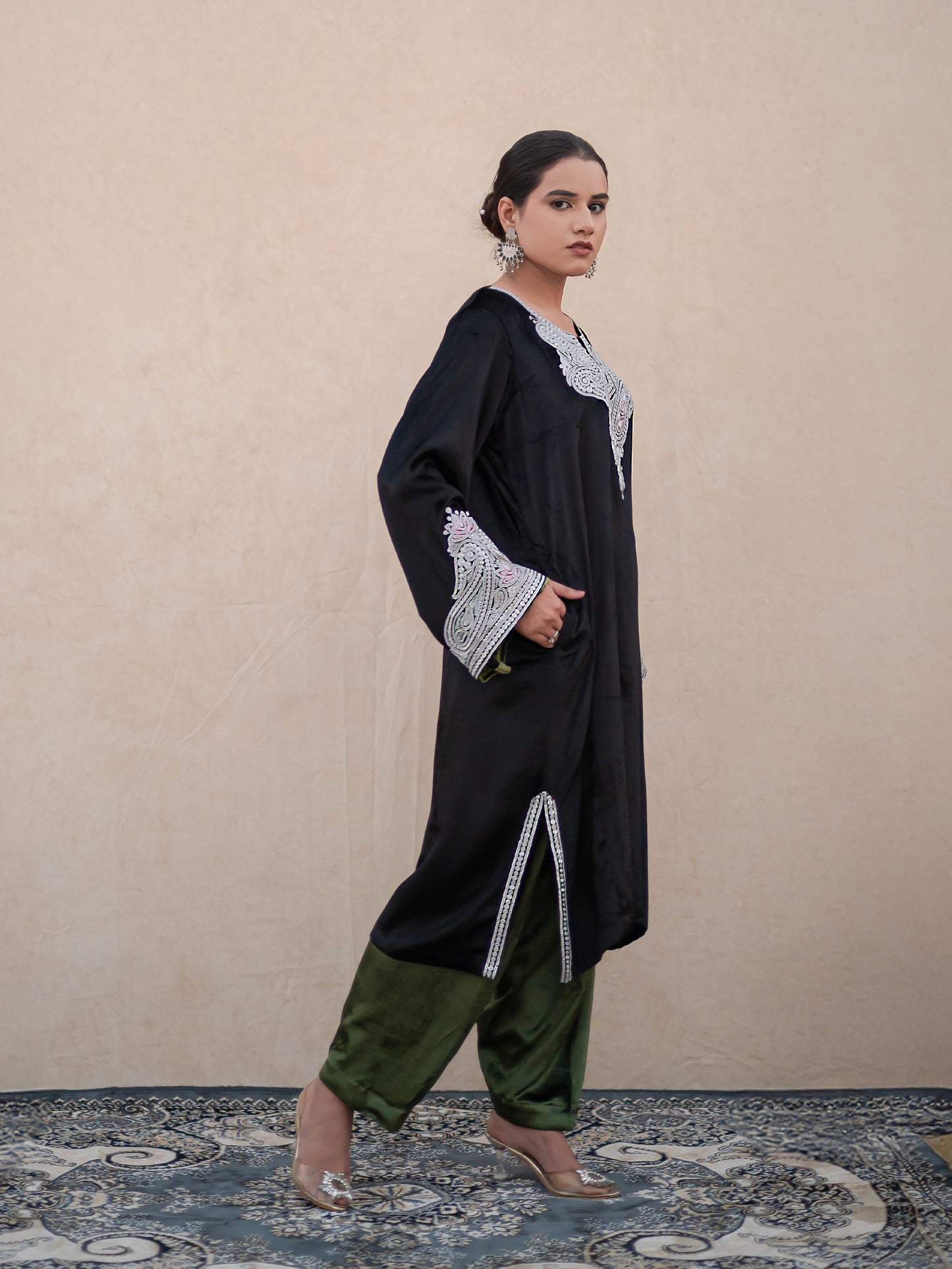 Zoon Black Pheran Set