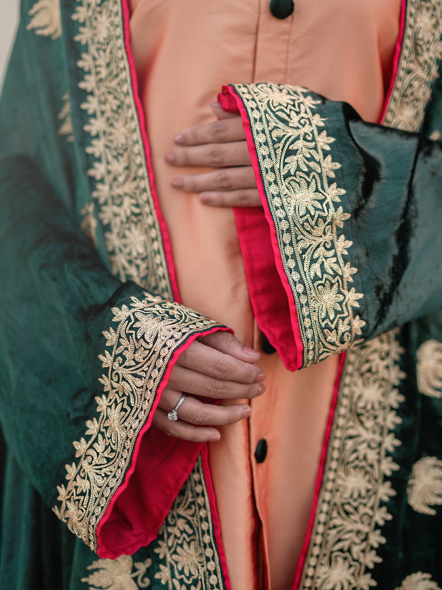 Zoon Emerald Green Cape Set