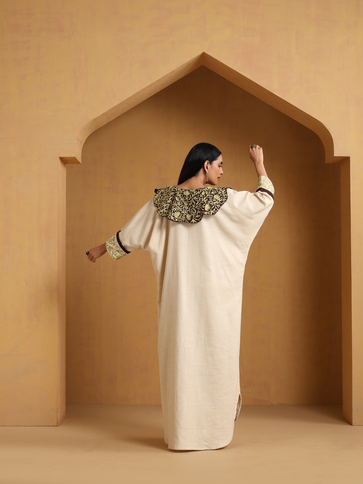Sehar Off-White & Brown Abaya