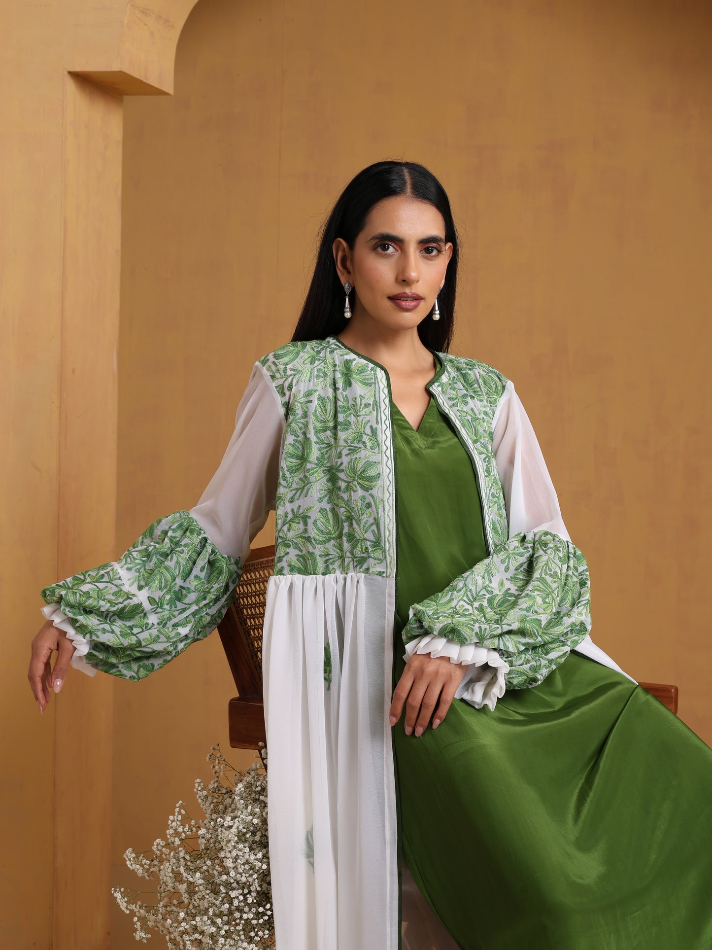 Sehar Green & White Abaya
