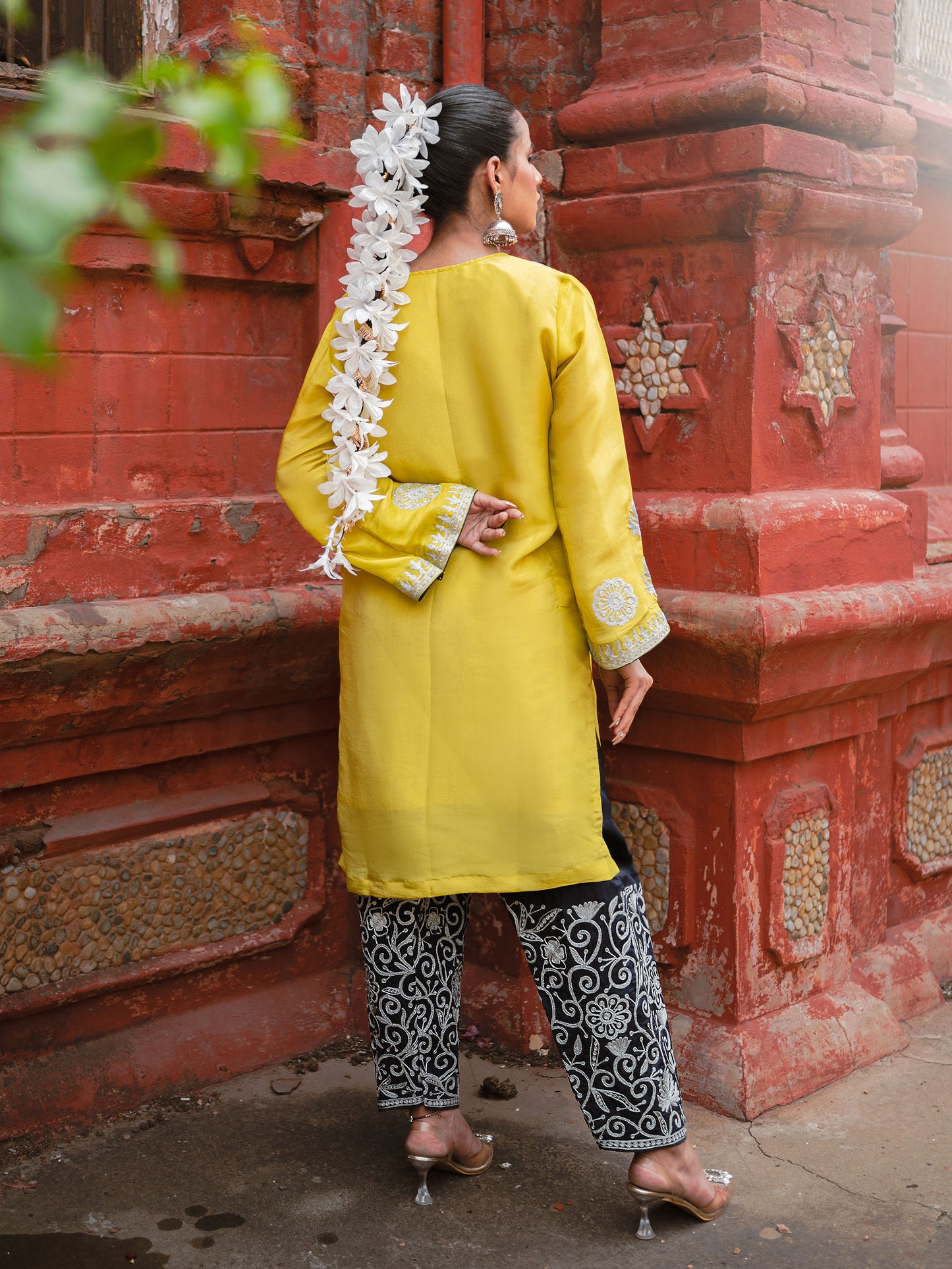 Ghazal Yellow & Blue Pheran Set