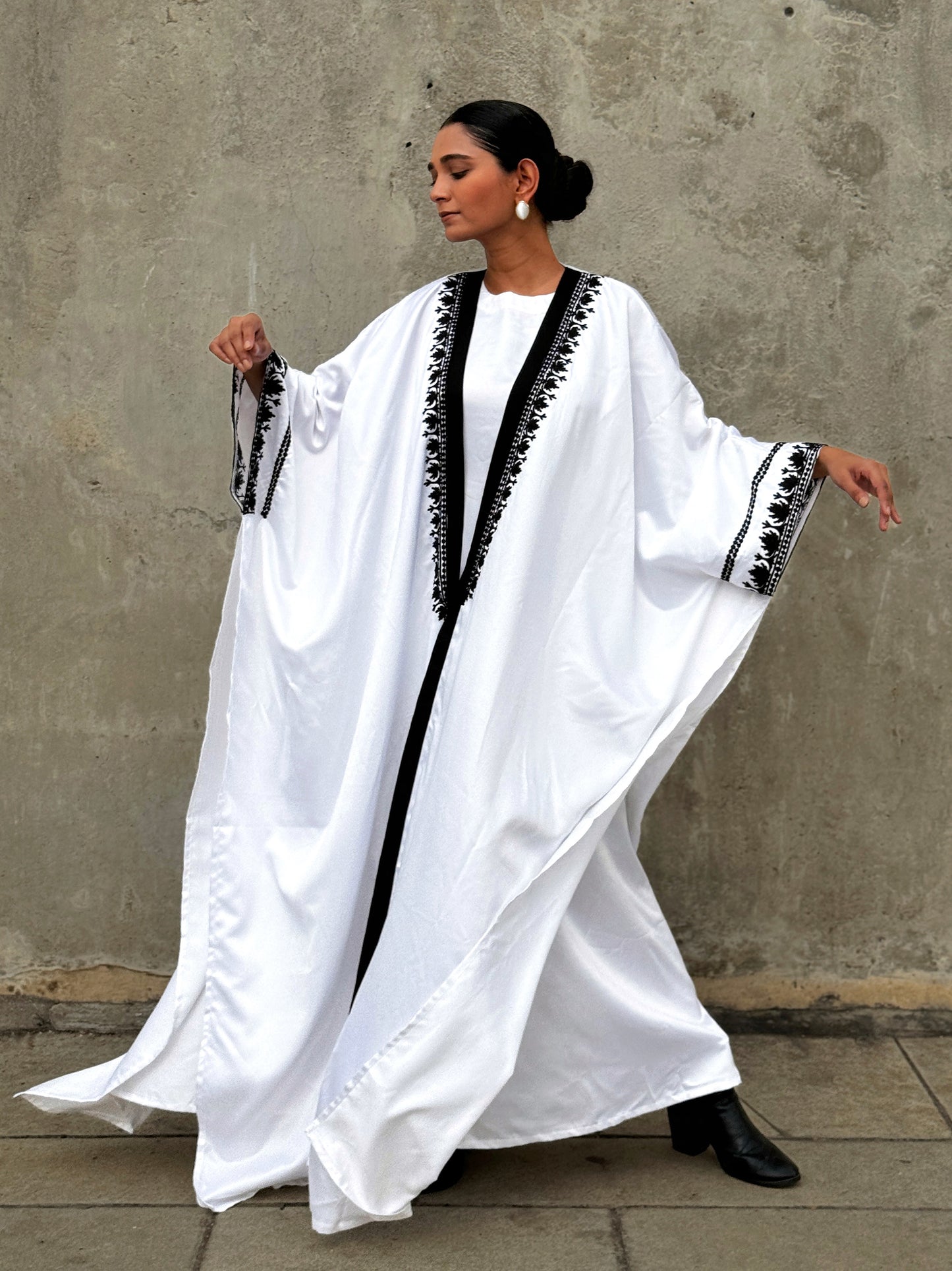 Rang White Abaya