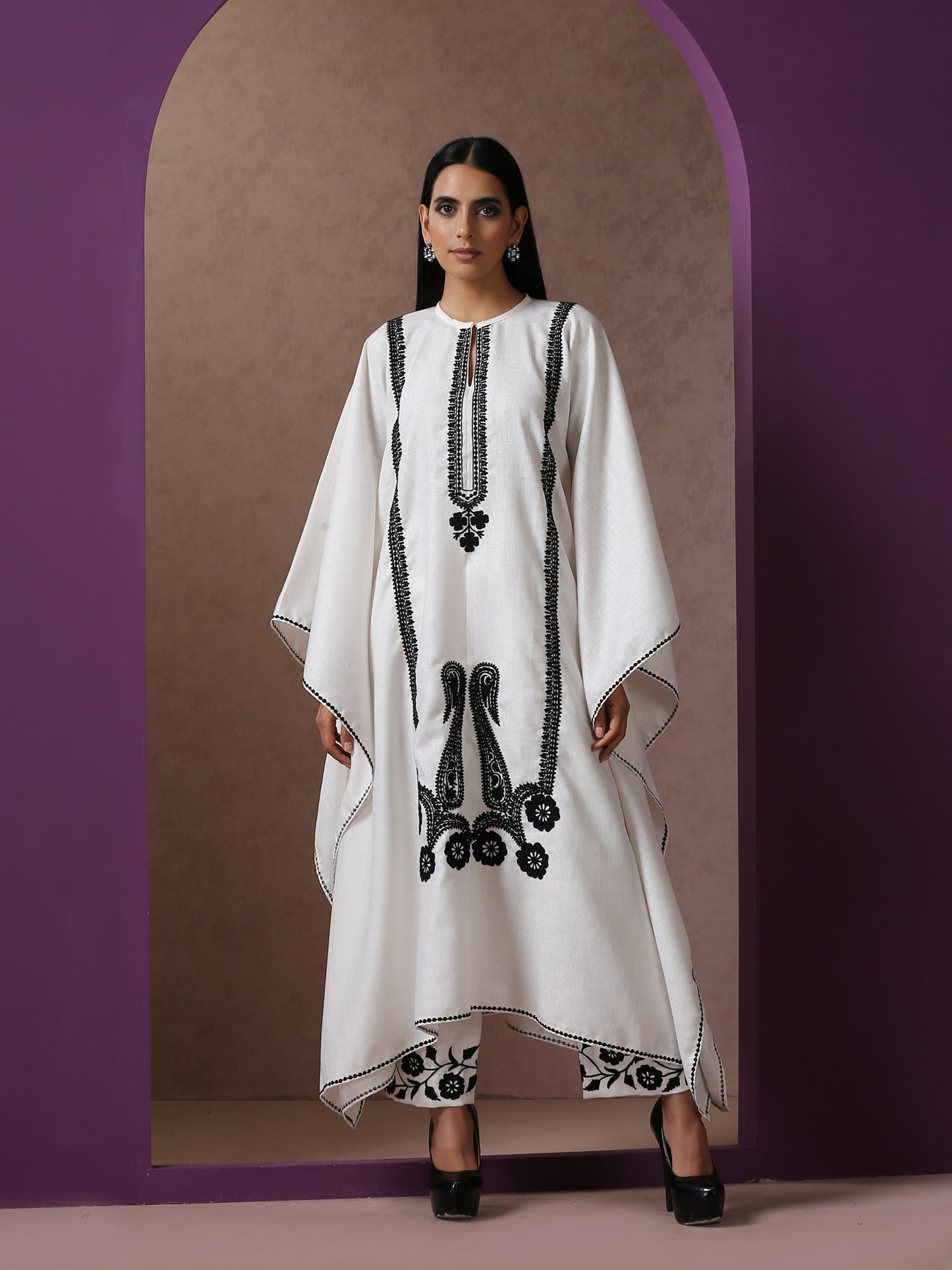 Bahaar Linen Kaftan Set