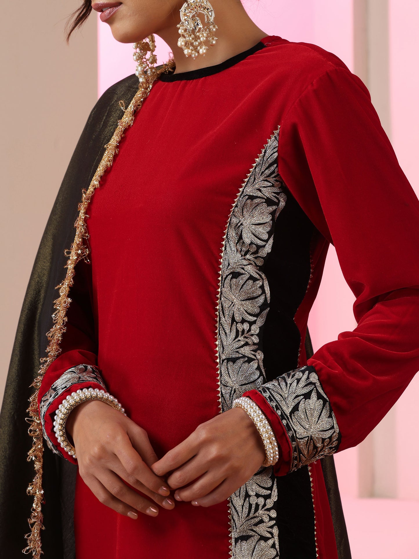 Nishat Red & Black Suit Set