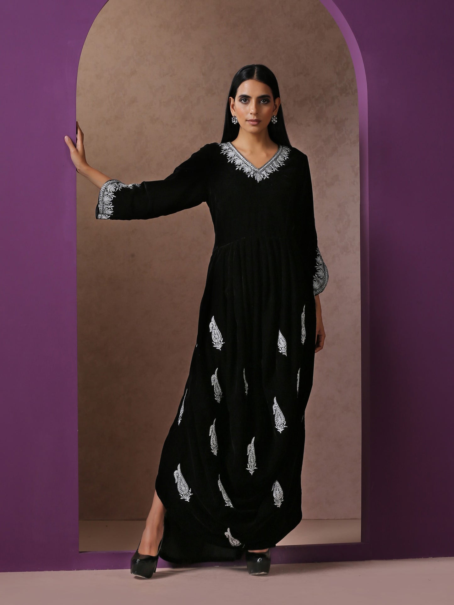 Makhmal Drape Kaftan