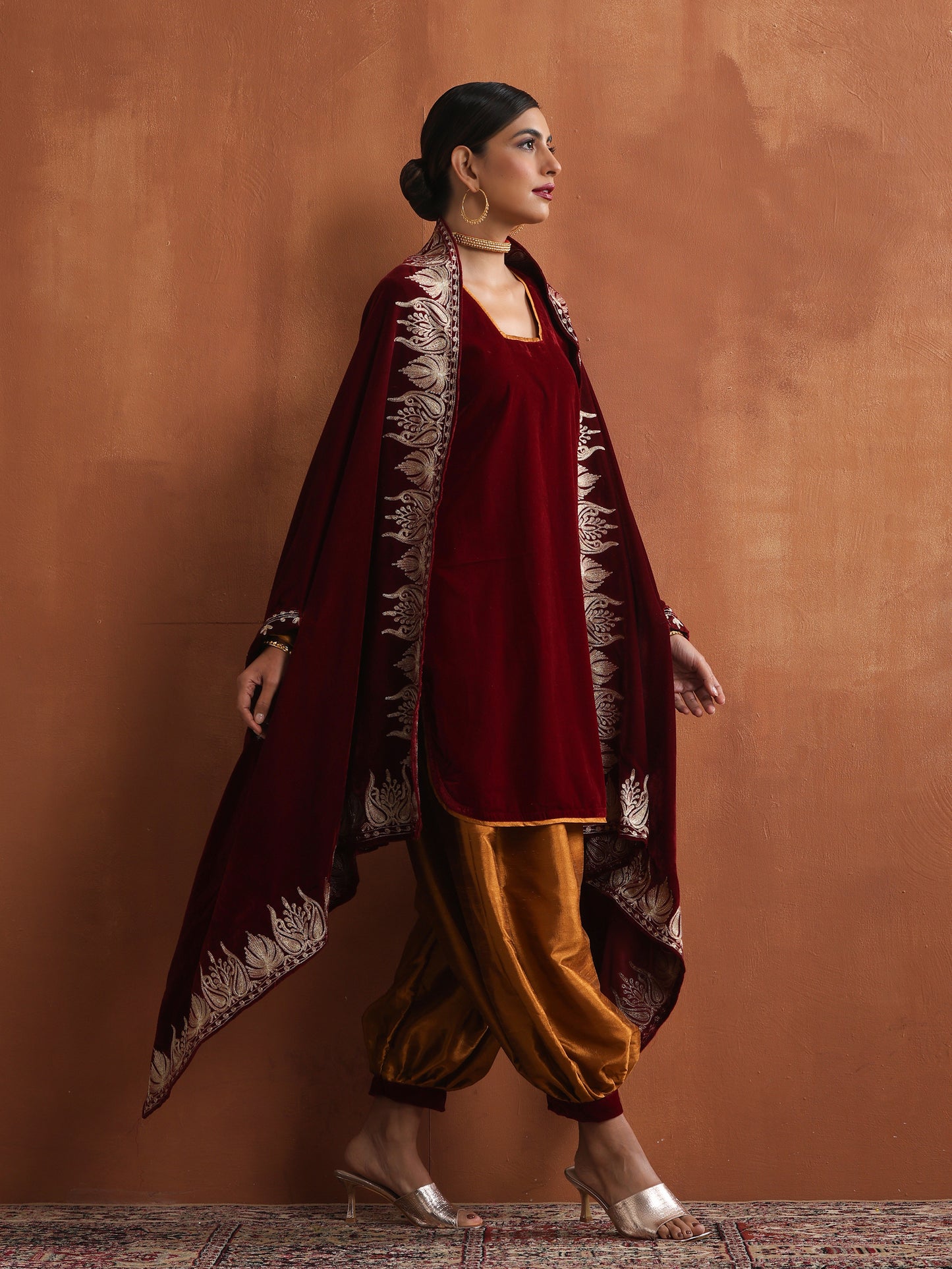 Nishat Maroon & Mustard Cape Set