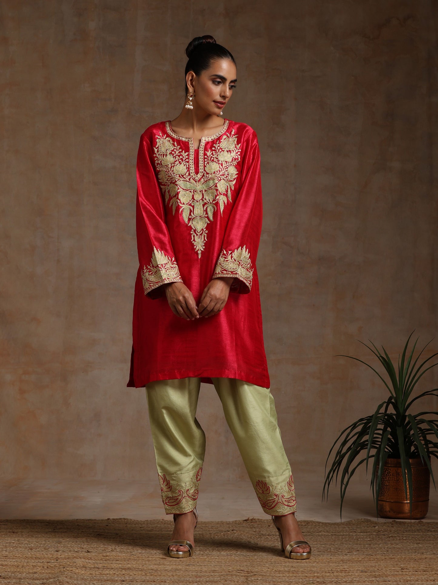 Bandhan Red & Green Suit Set