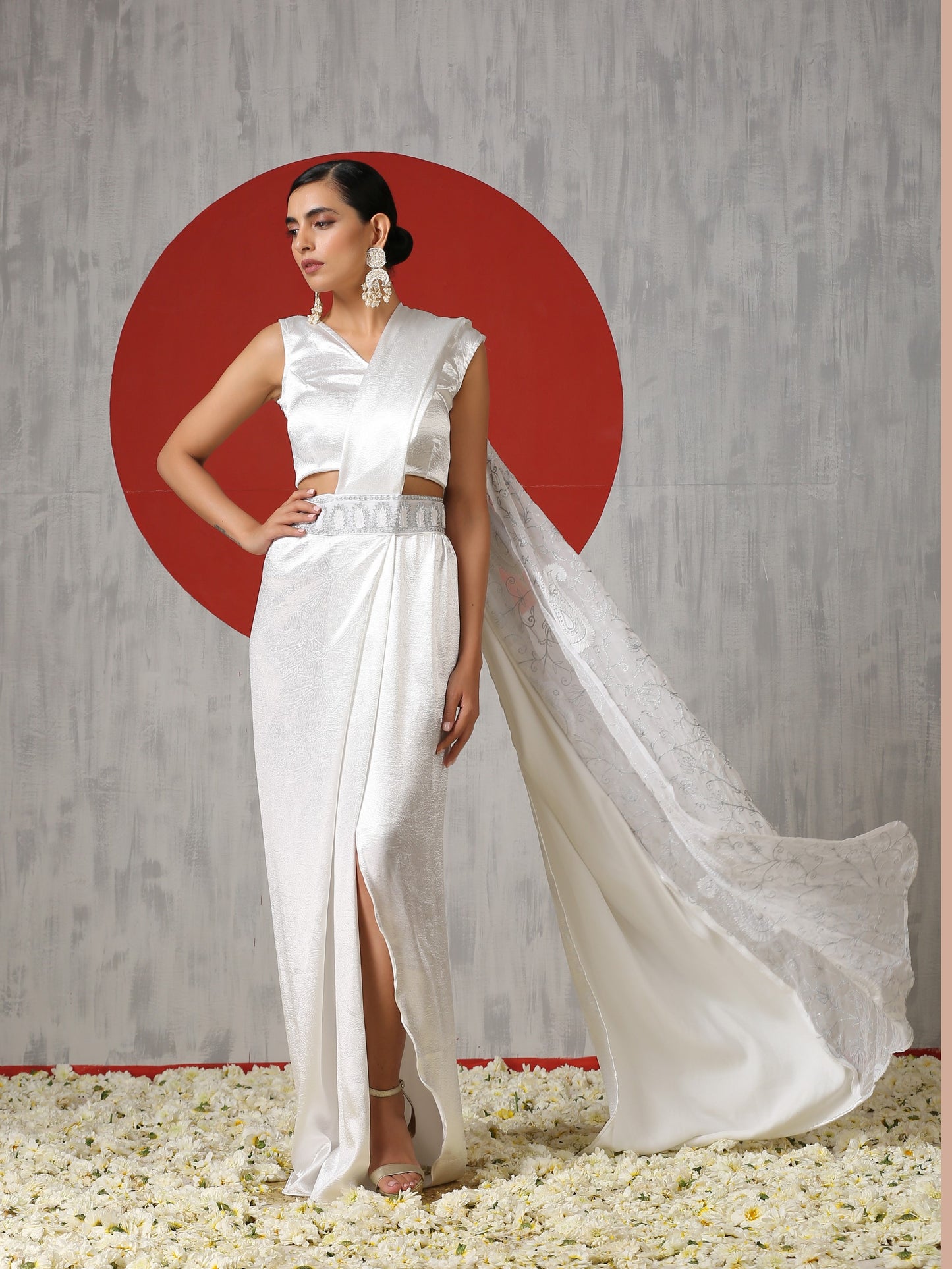 Jashn White Saree