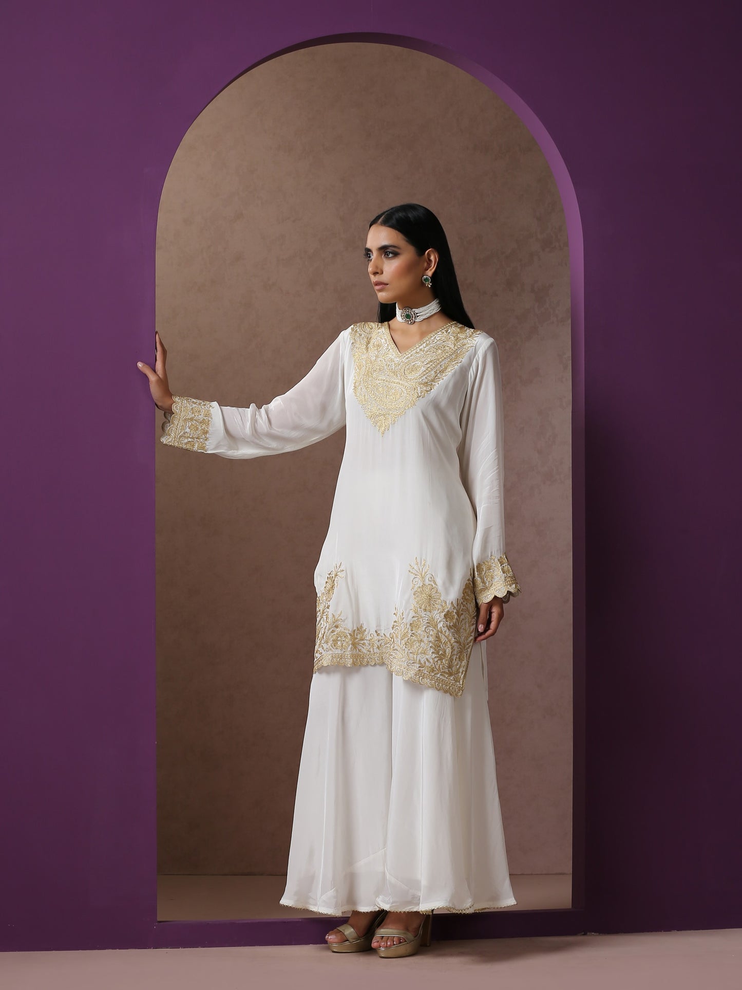 Jashn White Divider Suit Set